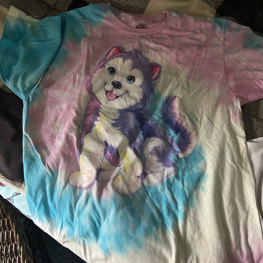 Tie dye Lisa franks husky shirt